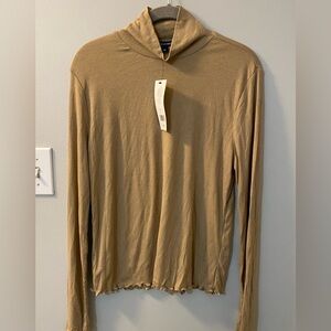 French Connection XL ribbed mock turtleneck in camel. NWT